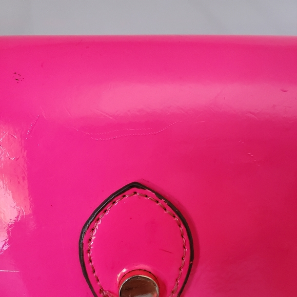 Steve Madden - Neon Pink Crossbody - Picture 5 of 7